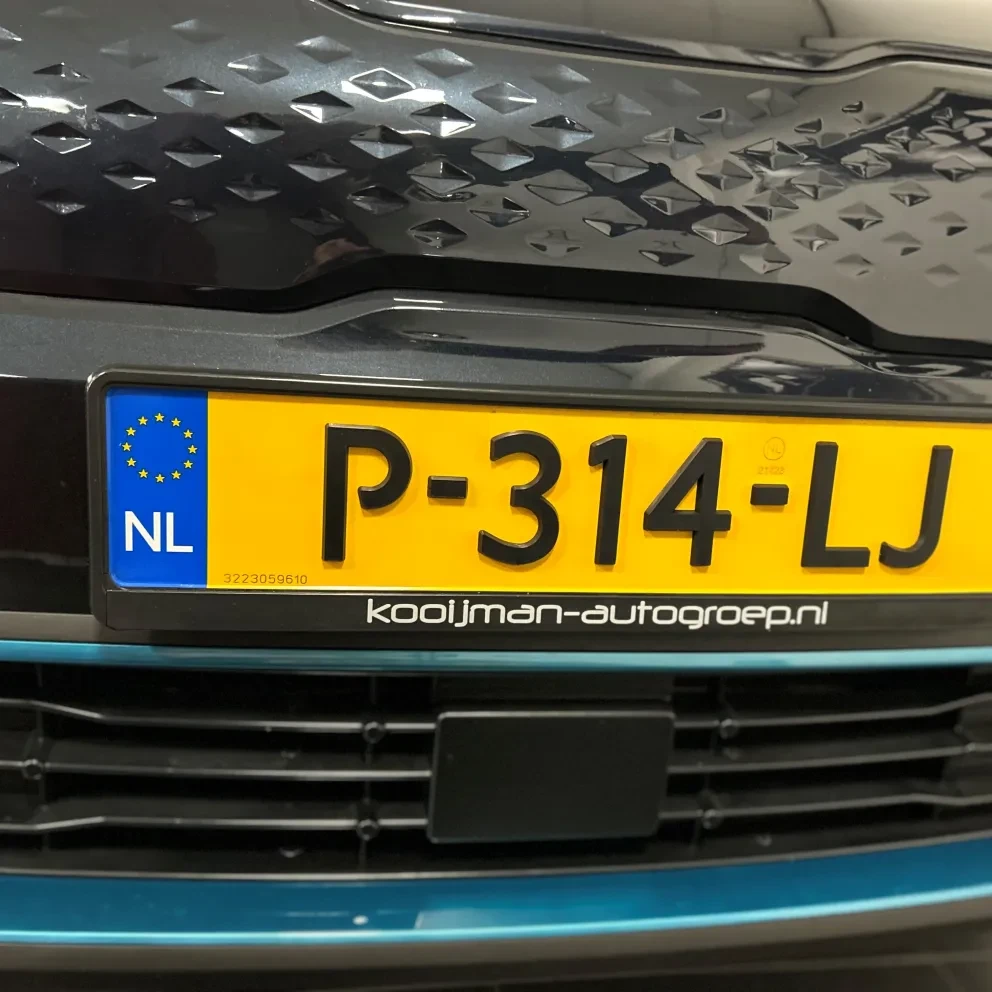 De nieuwste NL kentekenserie 2024 en wat het betekent voor autoliefhebbers Kooijman Autogroep